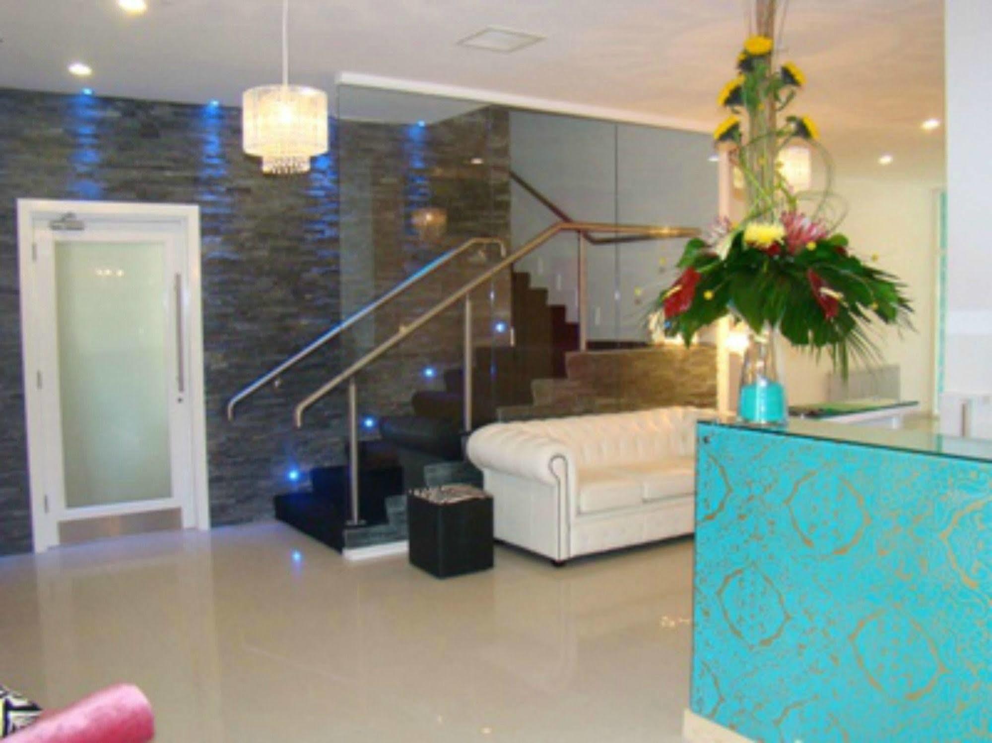 Ashbourne Court Hotel Luaran gambar