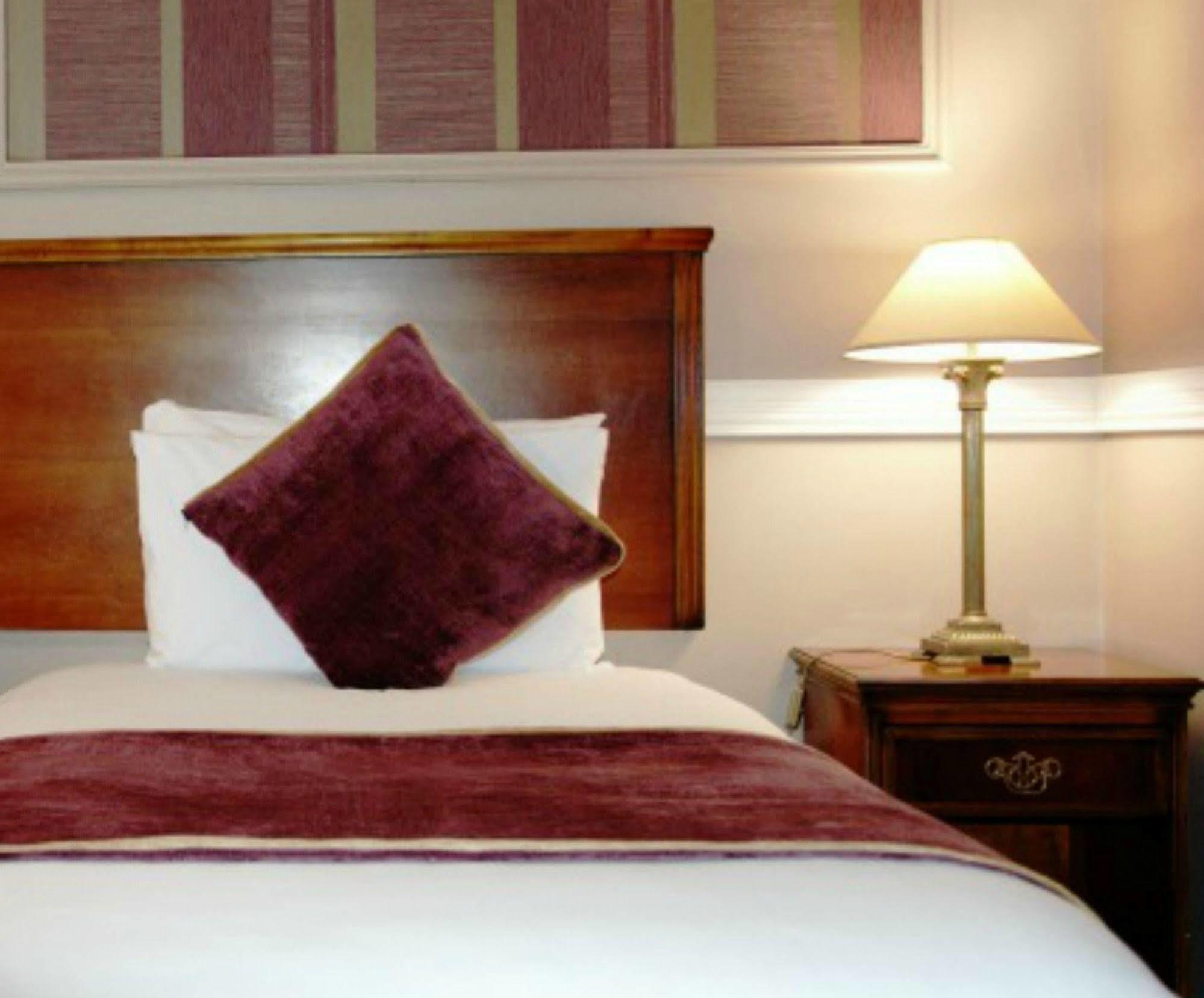 Ashbourne Court Hotel Luaran gambar